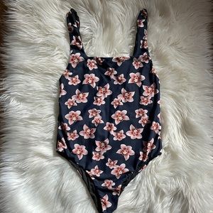 Acacia One piece Isle swimsuit